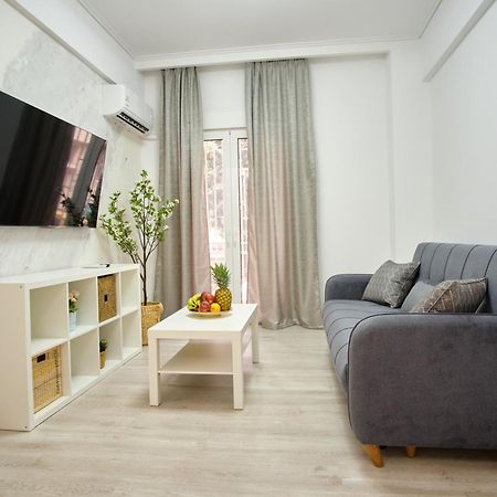 Central Cozy House Atene Esterno foto